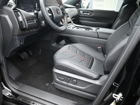 New 2026 Nissan Armada PRO-4X image 12