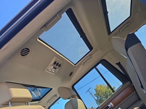 Used 2010 Land Rover LR4 HSE image 27