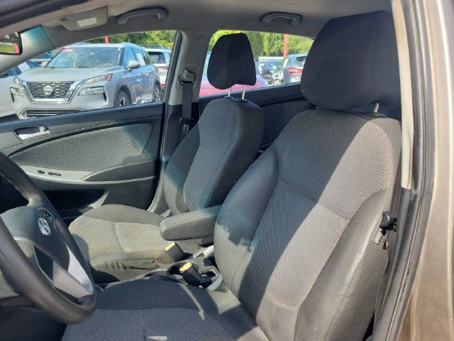 Used 2014 Hyundai Accent GS FWD image 17