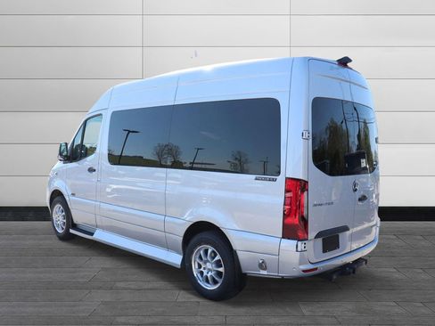 New 2022 Mercedes-Benz Sprinter 2500 image 5