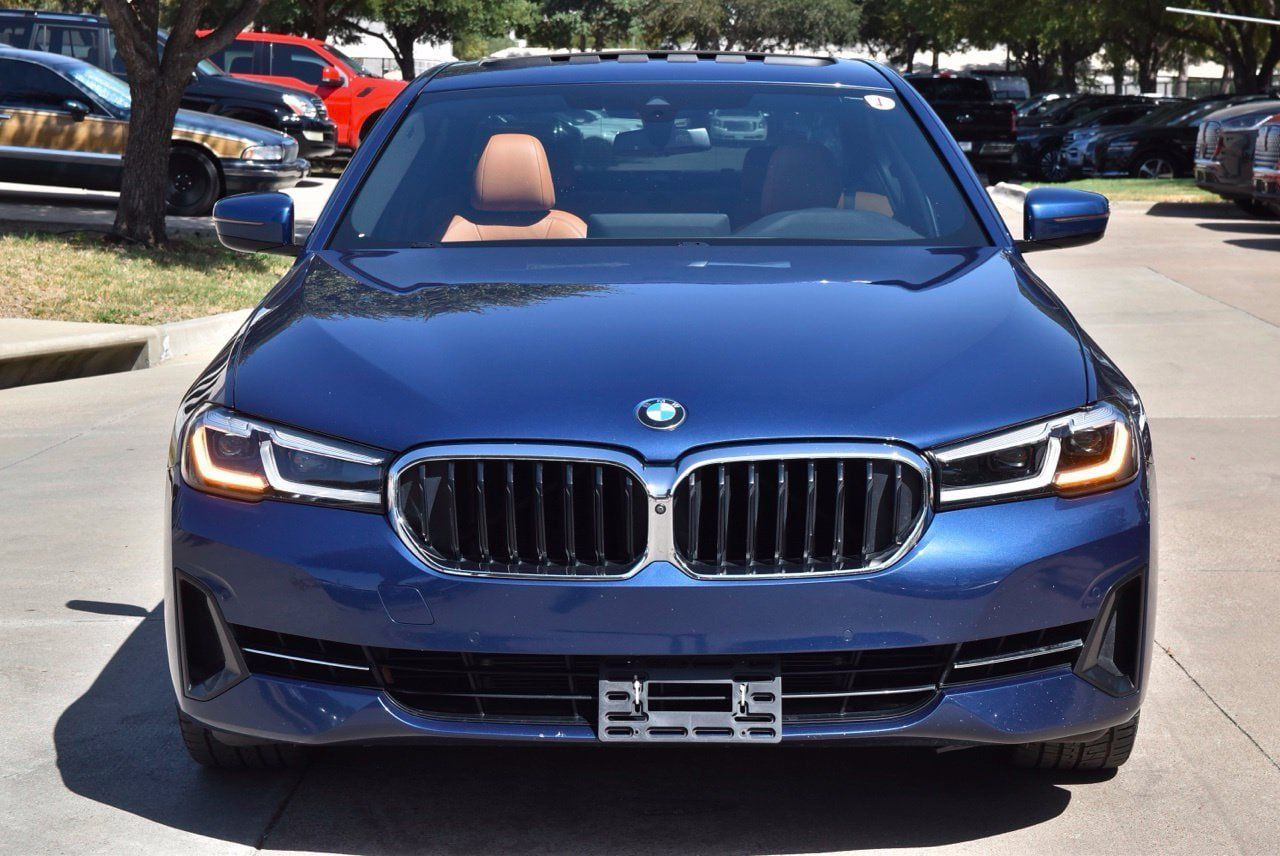 Used 2021 BMW 540i w/ Convenience Package RWD image 3