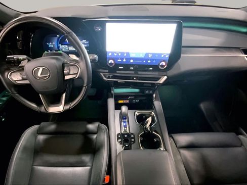 Used 2025 Lexus RX 450h AWD w/ Convenience Package image 16