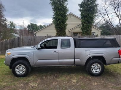 Used 2017 Toyota Tacoma SR