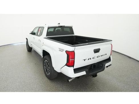 New 2025 Toyota Tacoma TRD Sport image 6