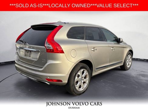 Used 2016 Volvo XC60 T5 Platinum w/ Climate Package image 3
