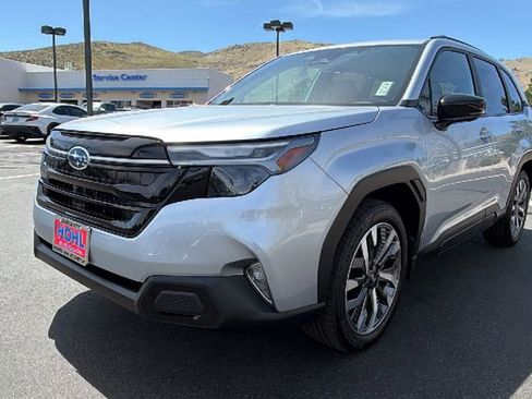 New 2026 Subaru Forester Touring AWD/4WD image 7