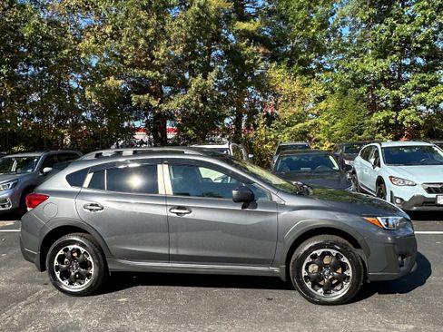 Used 2023 Subaru Crosstrek 2.0i Premium AWD/4WD image 4