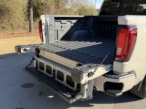 New 2026 GMC Sierra 1500 Denali image 17