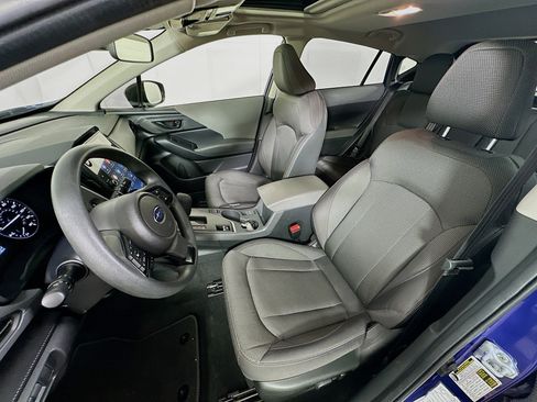 Used 2024 Subaru Crosstrek 2.0i Premium image 13