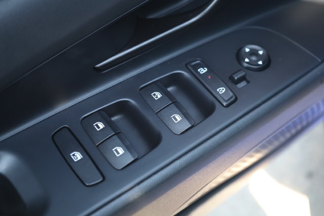 Used 2025 Hyundai Elantra N Line FWD image 15