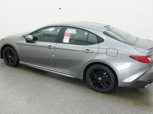 New 2026 Toyota Camry SE image 17