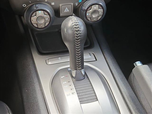 Used 2015 Chevrolet Camaro LT w/ 1LT Preferred Package RWD image 12