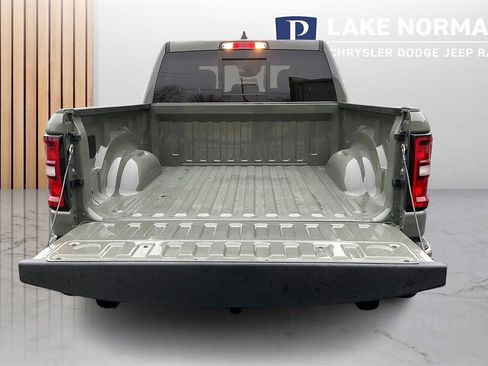 New 2026 RAM 1500 4x4 Crew Cab image 24