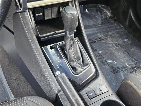 Used 2018 Toyota Corolla iM image 12