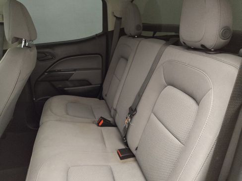 Used 2021 Chevrolet Colorado W/T w/ Custom Special Edition RWD image 18