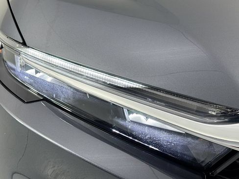 Used 2026 Honda CR-V EX image 9