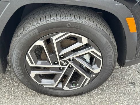 New 2026 Hyundai Tucson Limited image 11