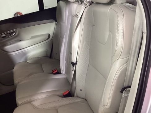 Used 2020 Volvo XC90 T6 Inscription w/ Protection Package image 10