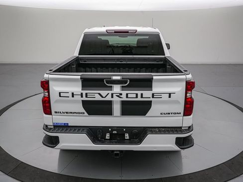 Used 2023 Chevrolet Silverado 1500 Custom w/ Rally Edition AWD/4WD image 5