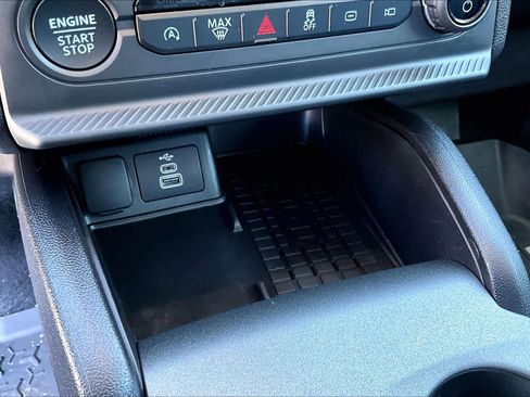 Used 2025 Ford Bronco Sport Heritage w/ Convenience Package image 35