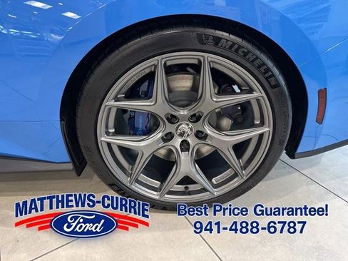 New 2026 Ford Mustang GT Premium w/ GT Performance Package RWD image 19