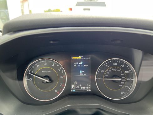 Used 2021 Subaru Crosstrek 2.5i Sport w/ Moonroof Package AWD/4WD image 25