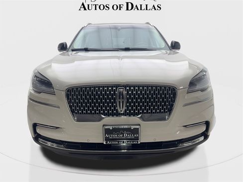 Used 2022 Lincoln Aviator Reserve w/ Equipment Group 201A image 3