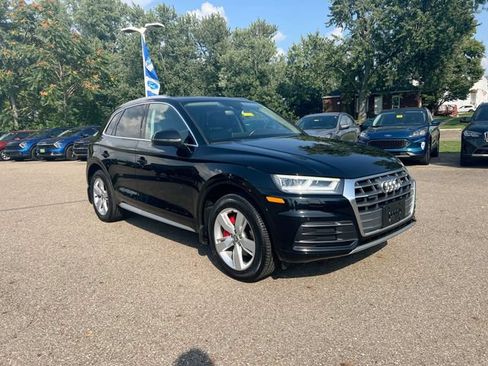 Used 2018 Audi Q5 2.0T Premium Plus w/ Premium Plus Package AWD/4WD image 11