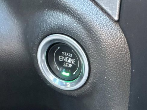 Certified 2021 GMC Sierra 1500 SLT w/ SLT Convenience Package image 33