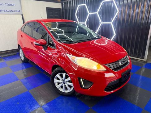 Used 2013 Ford Fiesta SE image 13