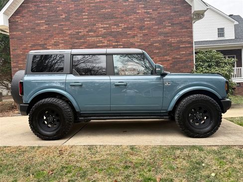 Used 2022 Ford Bronco Outer Banks image 38