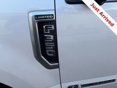 Used 2018 Ford F350 Limited image 15