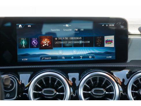 Used 2025 Mercedes-Benz CLA 250 image 11