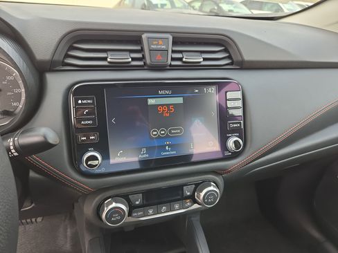 New 2025 Nissan Versa SR w/ Trunk Package image 24