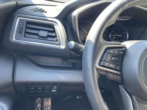 Certified 2024 Subaru Ascent Touring AWD/4WD image 7