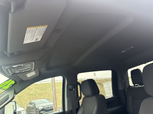 Used 2026 Chevrolet Silverado 2500 Custom w/ Custom Value Package image 30