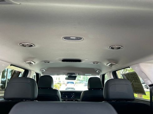 Used 2026 Hyundai Palisade SEL FWD image 45