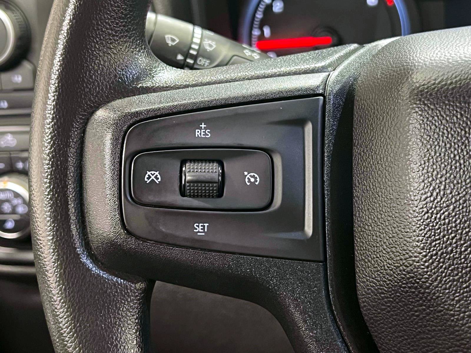Used 2023 Chevrolet Silverado 2500 Custom w/ Custom Convenience Package AWD/4WD image 18
