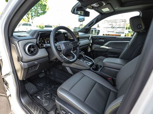 New 2026 Chevrolet Colorado ZR2 w/ ZR2 Bison Edition AWD/4WD image 23