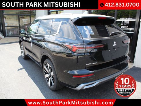 New 2025 Mitsubishi Outlander AWD image 7
