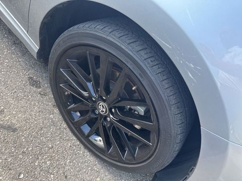 Used 2024 Toyota Camry XSE w/ Navigation Package image 4