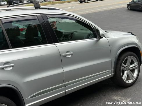 Used 2014 Volkswagen Tiguan R-Line image 41