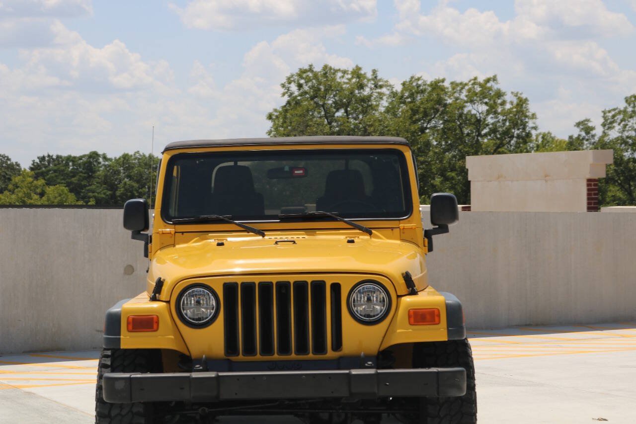 Used 2004 Jeep Wrangler X w/ Convenience Group AWD/4WD image 20