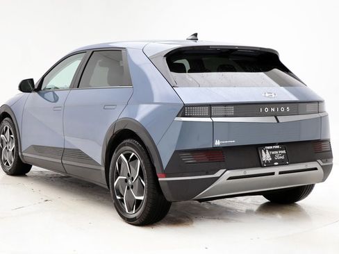 Used 2023 Hyundai Ioniq 5 SE w/ Cargo Package image 6