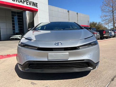 New 2026 Toyota Prius LE image 3