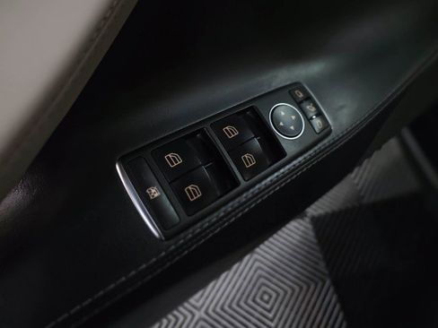 Used 2017 Tesla Model S 100D image 32