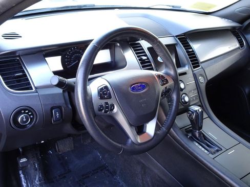 Used 2016 Ford Taurus SEL w/ Equipment Group 201A image 8