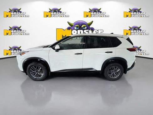 Used 2023 Nissan Rogue S AWD/4WD image 7