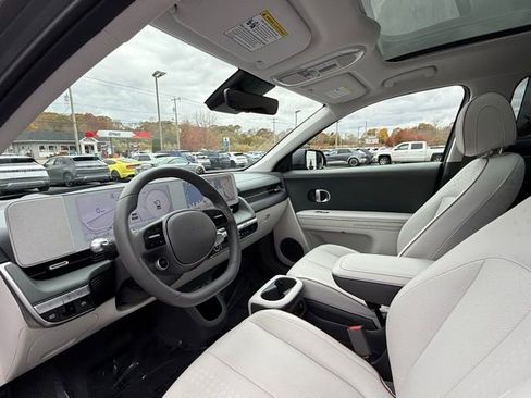 Used 2023 Hyundai Ioniq 5 Limited image 13