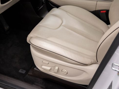 Used 2020 Hyundai Palisade Limited image 15